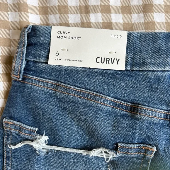 NWT American Eagle Curvy Strigid Mom Short Super High Rise - Picture 9 of 10